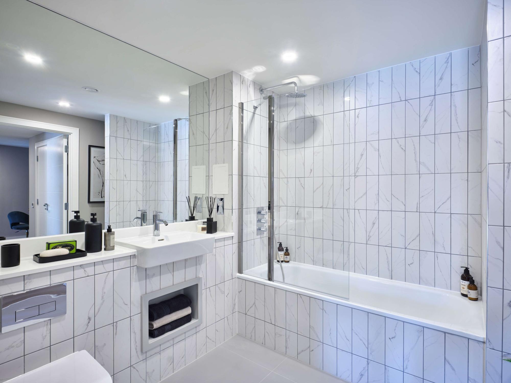Saneux Bathroom at Garratt Lane Development
